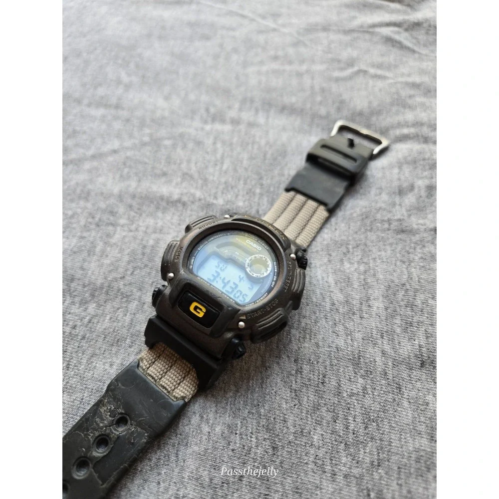 Casio G Shock Watch Mens DW-9052‎ Digital Black Military Nylon Strap Illuminator